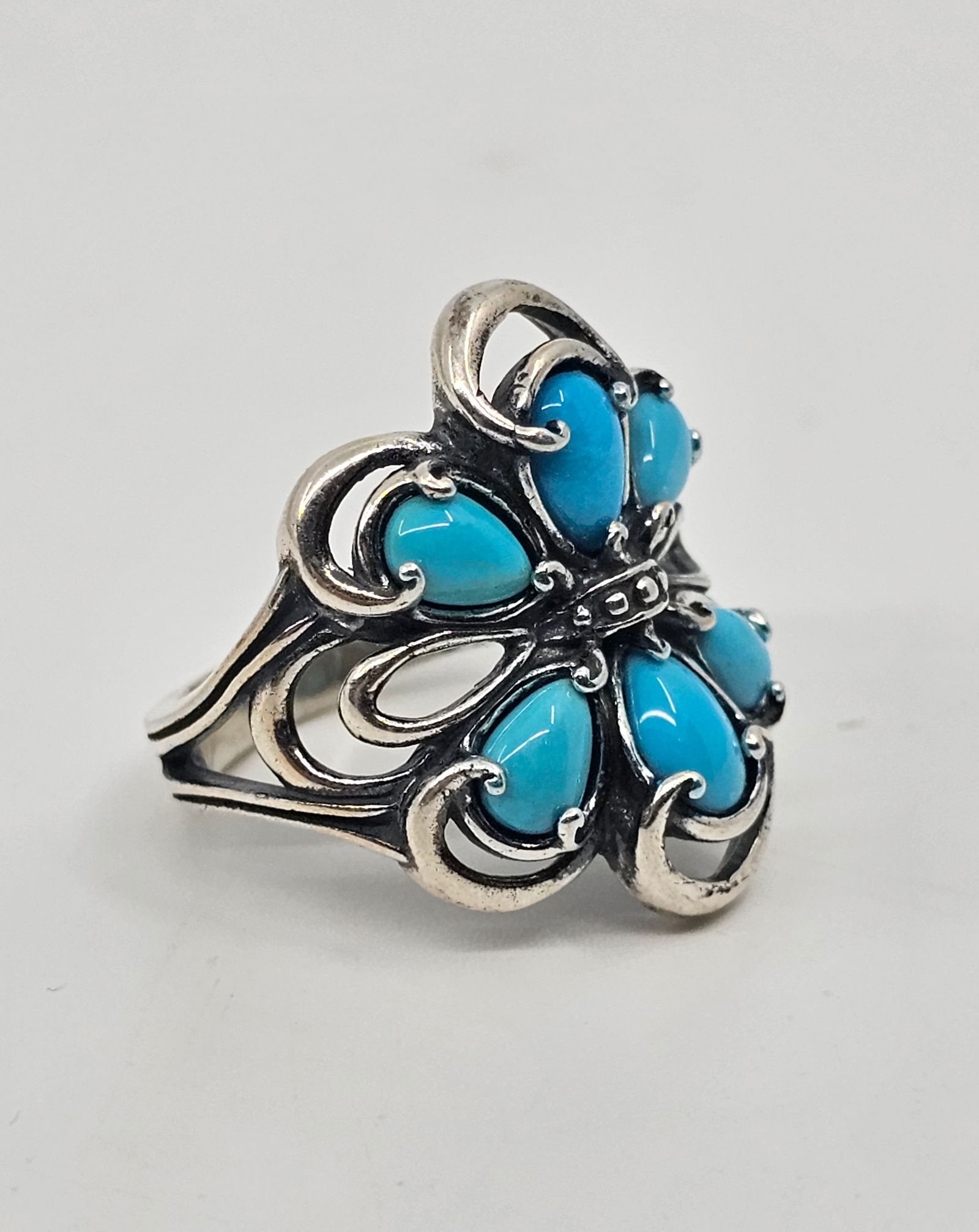 Relios jewelry shop
