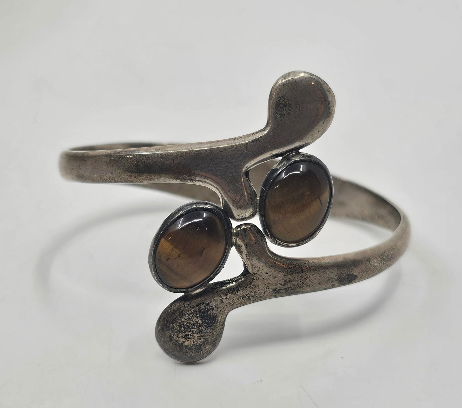 Vintage Mexican Sterling Silver Modernist Cuff Bracelet set with Tiger Eyes (1 of 5)