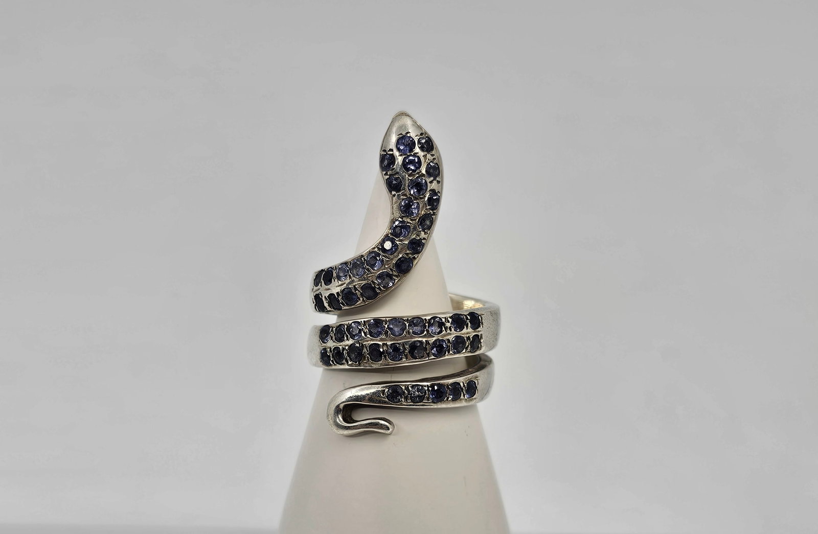 Vintage Sterling Silver Snake Ring set with Amethyst (1 of 6)