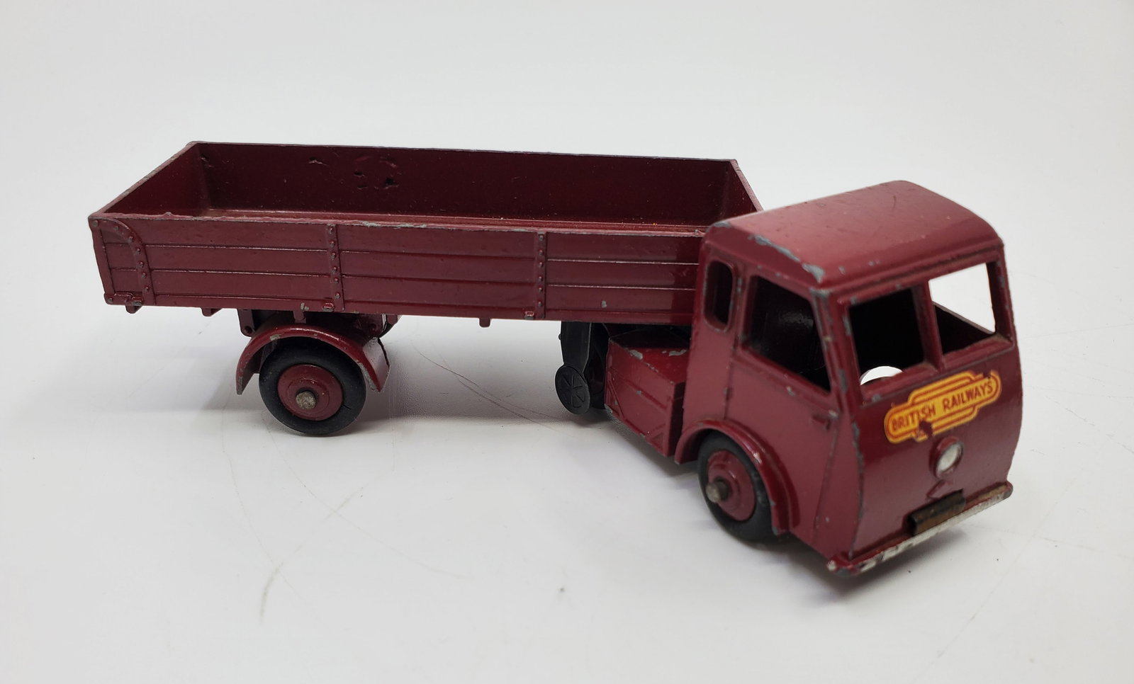 Vintage DINKY TOYS Original Paint 30W HINDLE SMART HELECS (1 of 8)