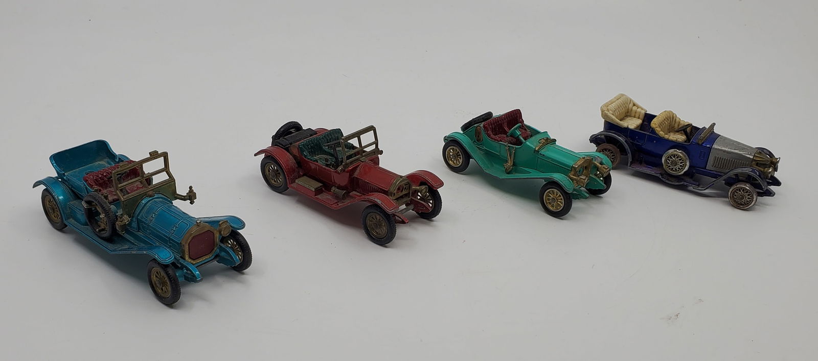 Set of 4 Lesney Car Toys, ORIGINAL PAINT (1 of 12)