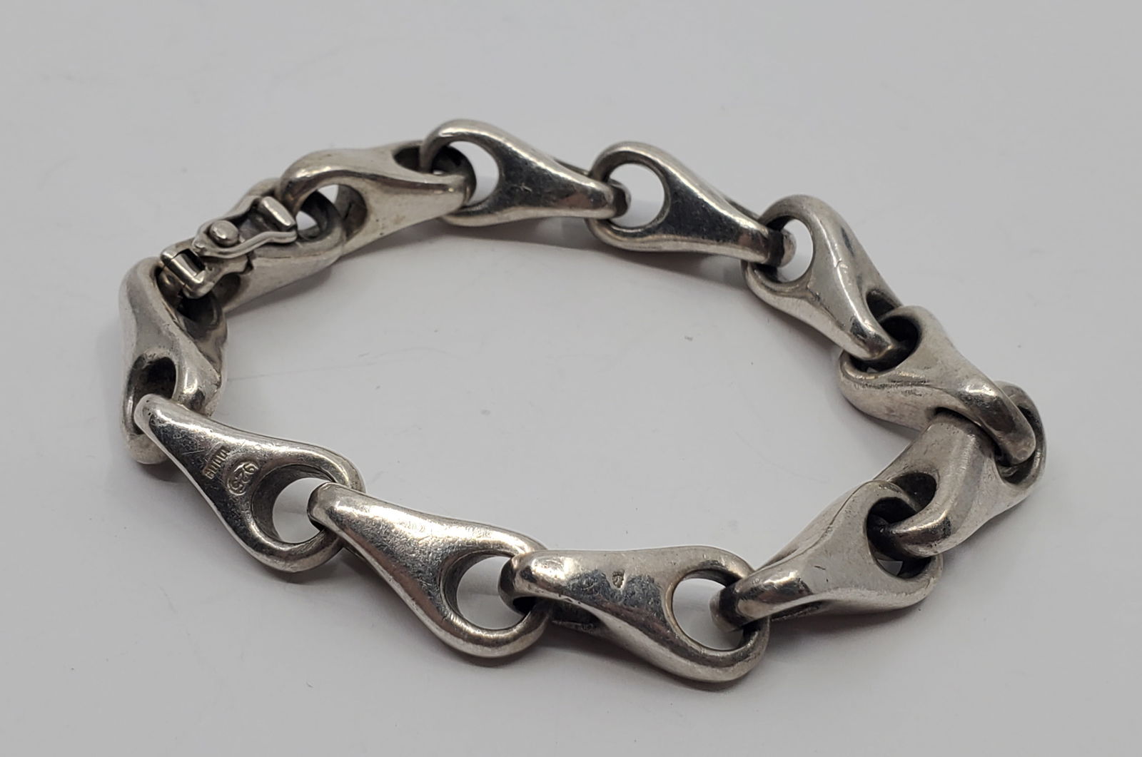 Gucci, Vintage Modernist Sterling Silver Bracelet (1 of 5)