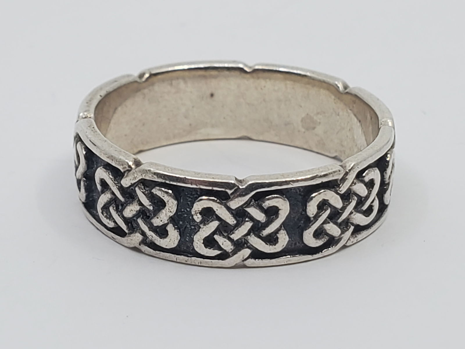 Peter Stone, Sterling Silver Celtic Knot Ring (1 of 3)