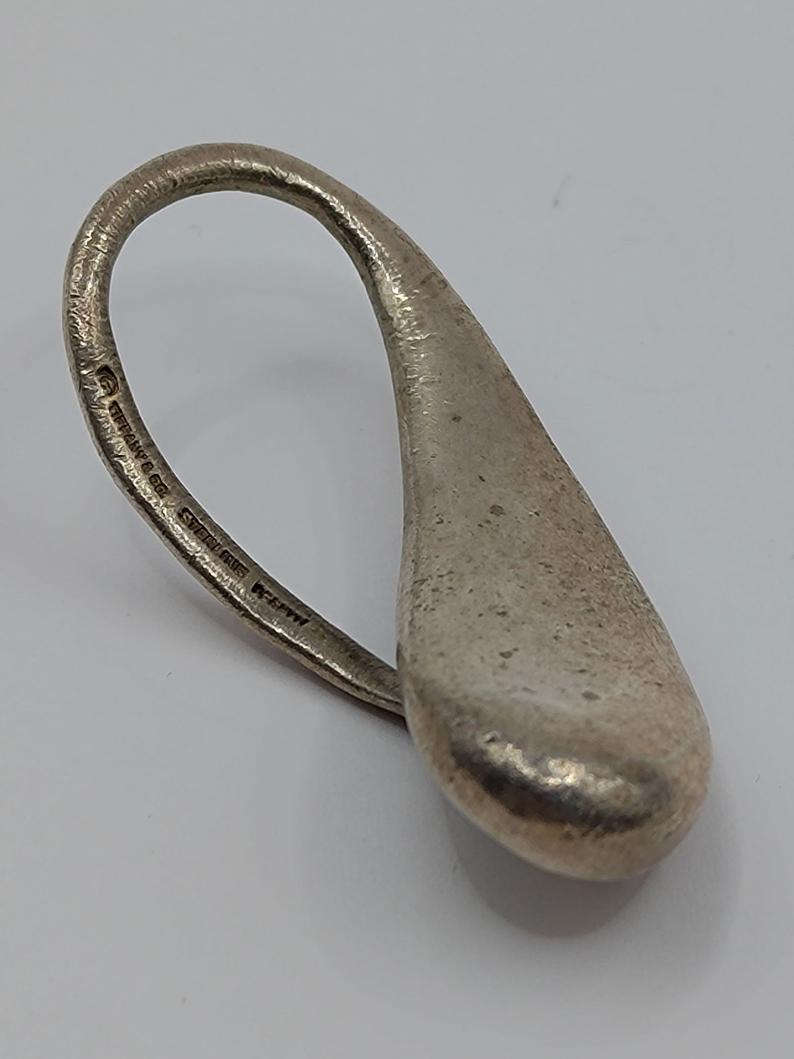 Elsa Peretti For Tiffany & Co, Sterling Silver Key Holder (1 of 12)