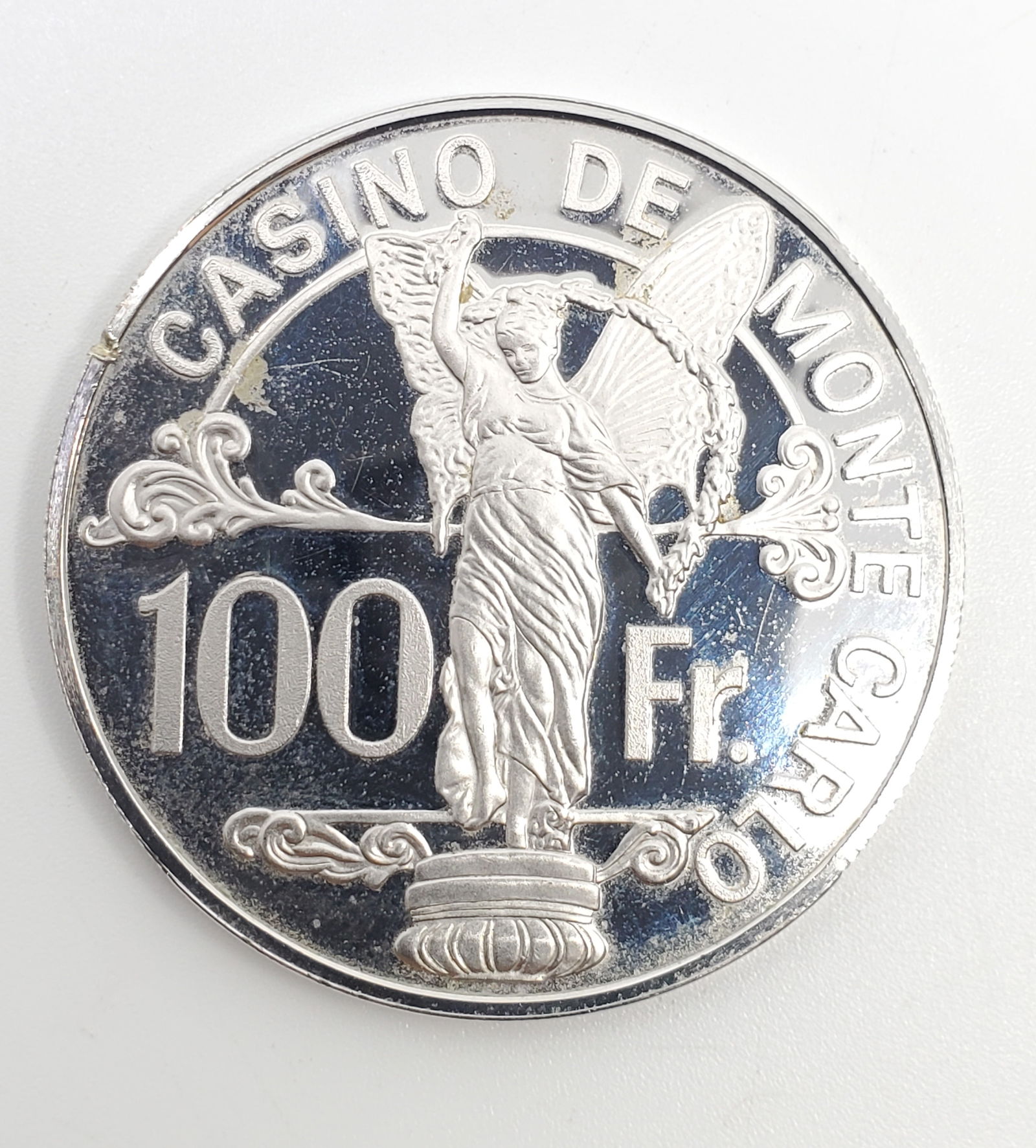 CASINO DE MONTE CARLO 100 Francs Sterling Silver Gaming Token (1 of 2)