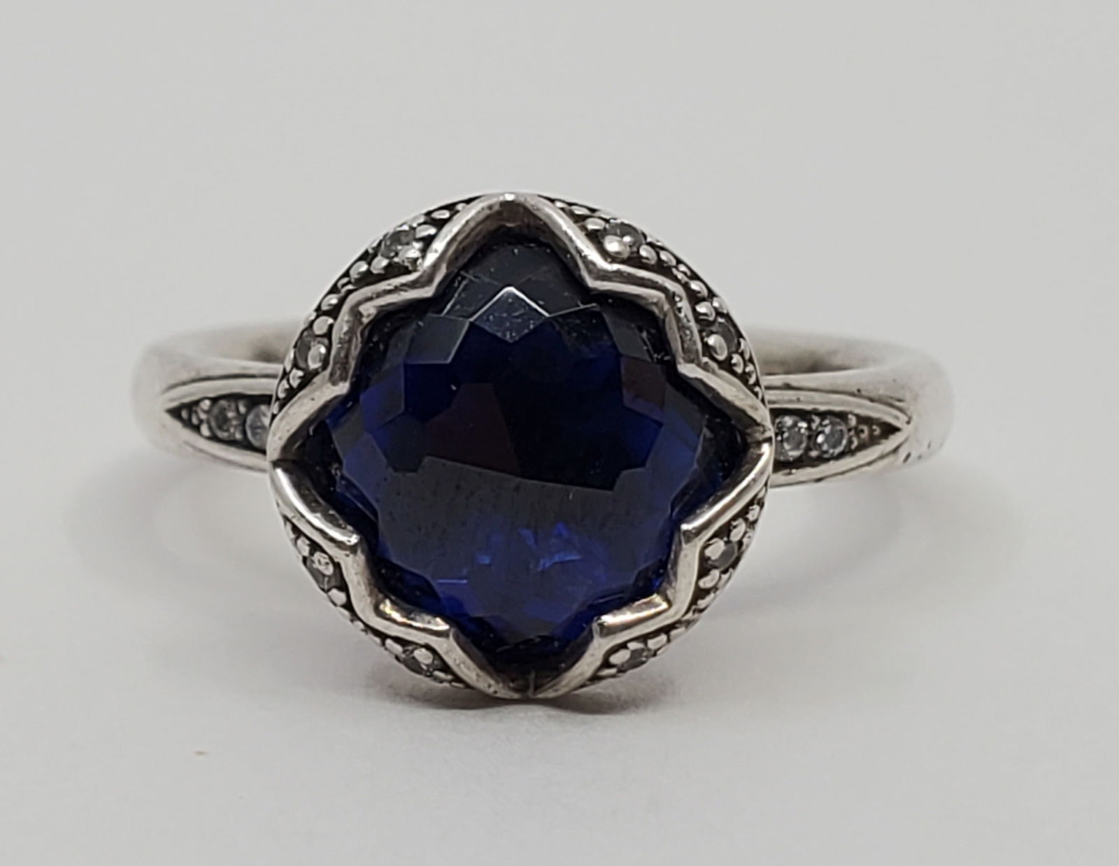 Thomas Sabo, Sterling Silver Ring, set with a blue Stone (1 of 8)