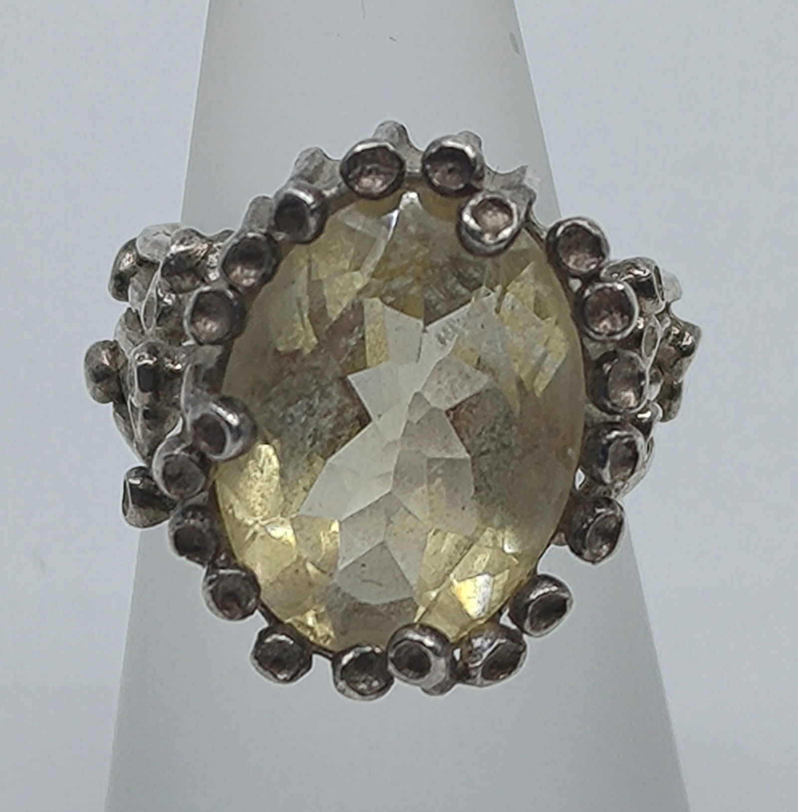 Large Modernist Sterling Silver Ring, set with a Stone (1 of 10)