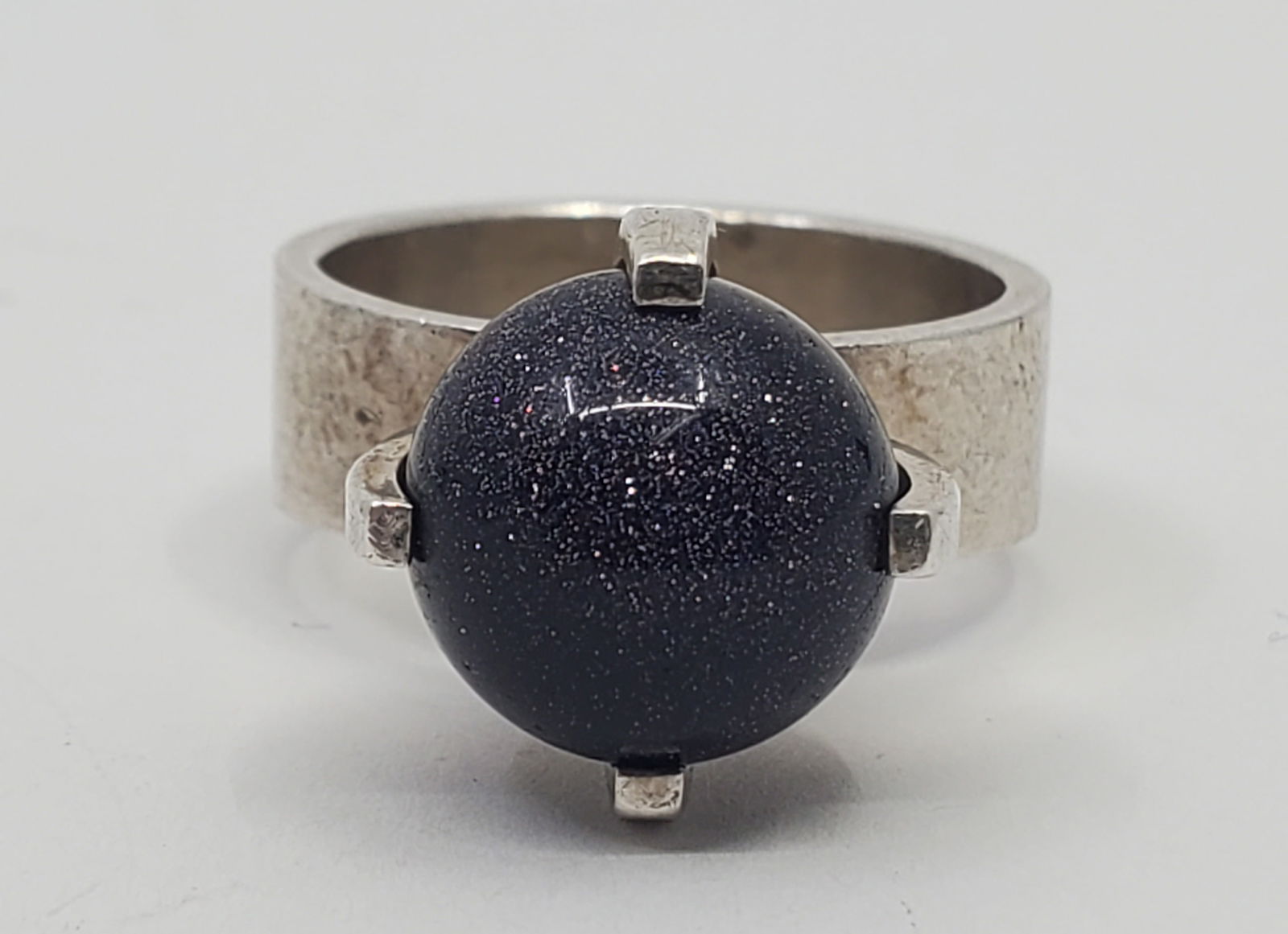 Kupittaan kulta, Finnish Modernist Sterling Silver Ring (1 of 7)