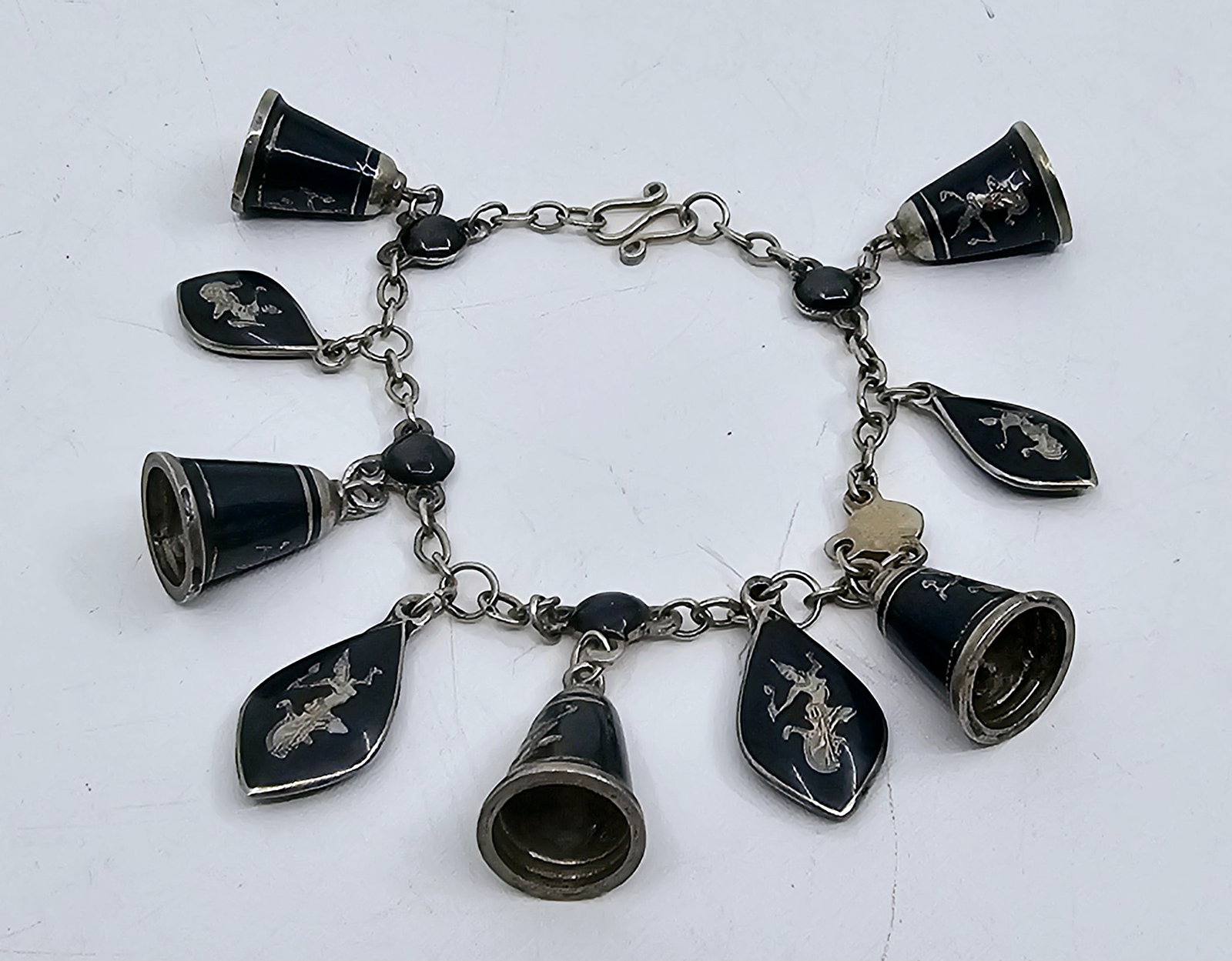 Siam, Vintage Sterling Silver Charm Bracelet (1 of 3)