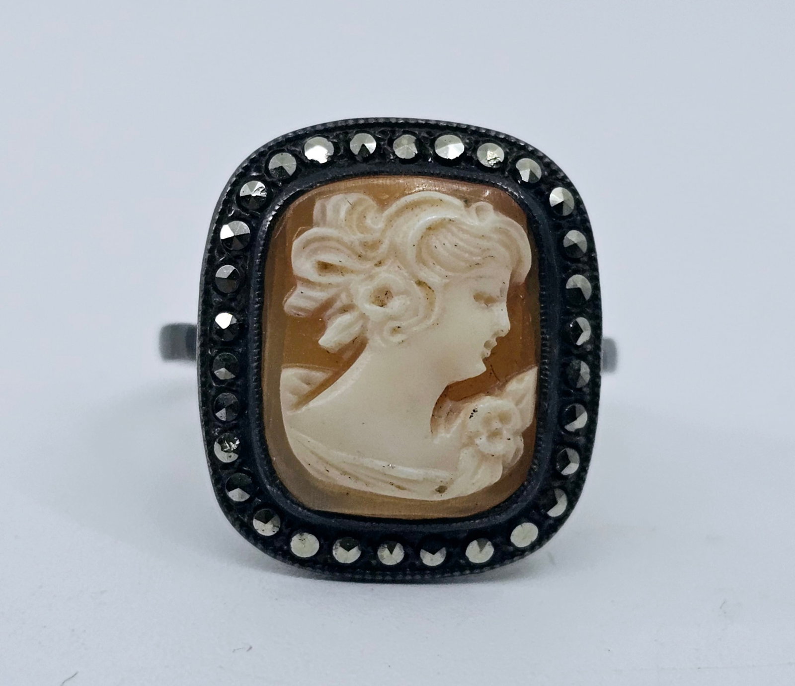 Antique Sterling Silver Cameo and Marcasites Ring: Sterling Silver Ring, set with a Cameo and Marcasites Weight 3.56g Size 8
