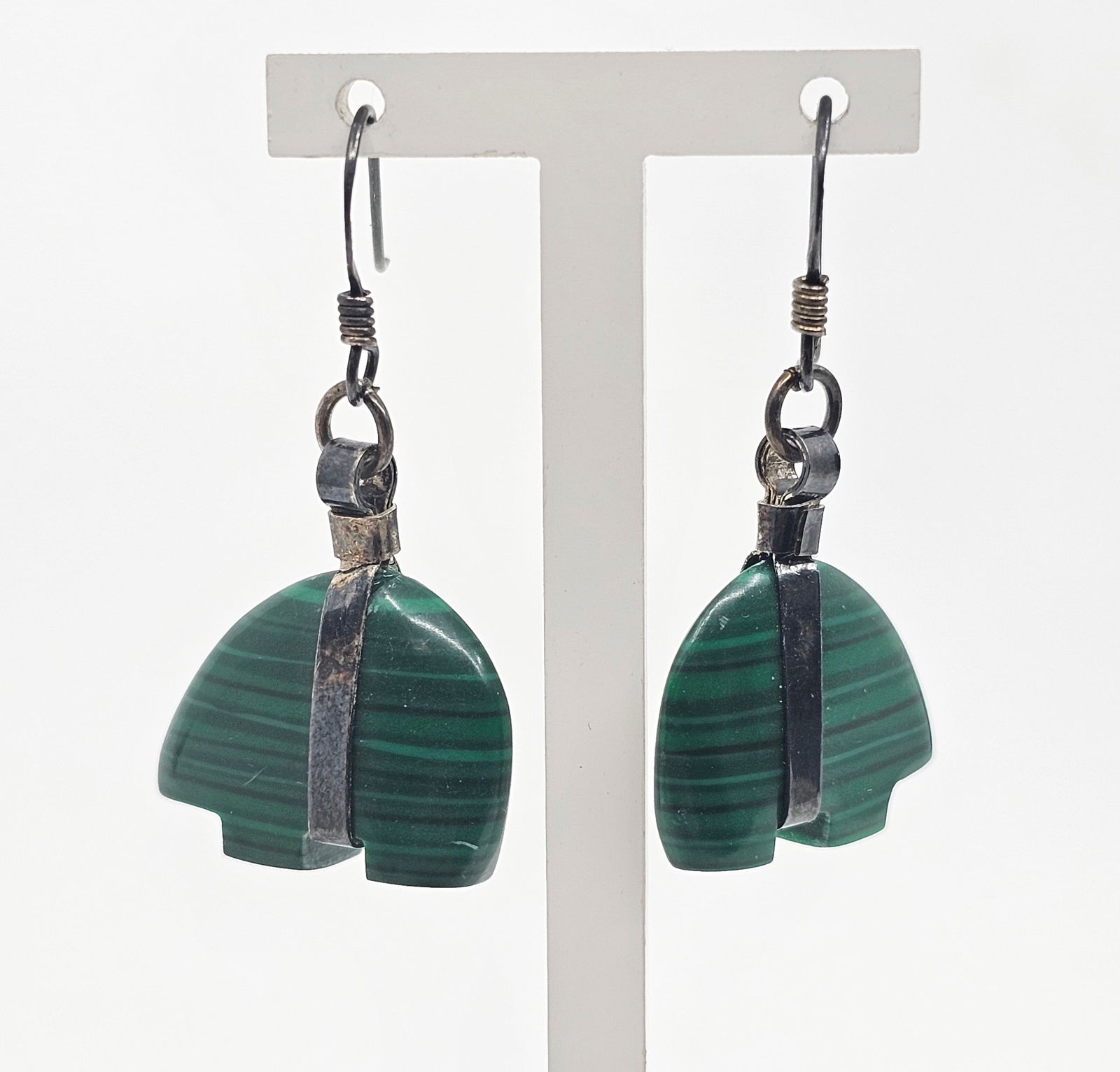 Navajo Sterling Silver Malachite Bear Earrings: Navajo Sterling Silver Malachite Bear Earrings Weight 5.74g 1"