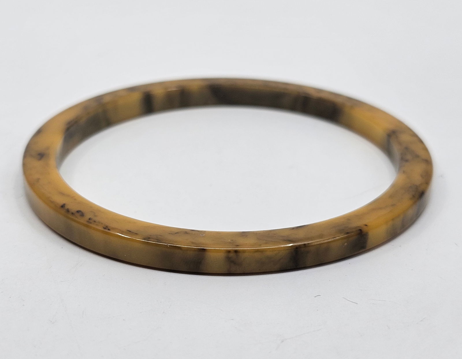 Yellow Marble Bakelite Bangle Bracelet (1 of 4)