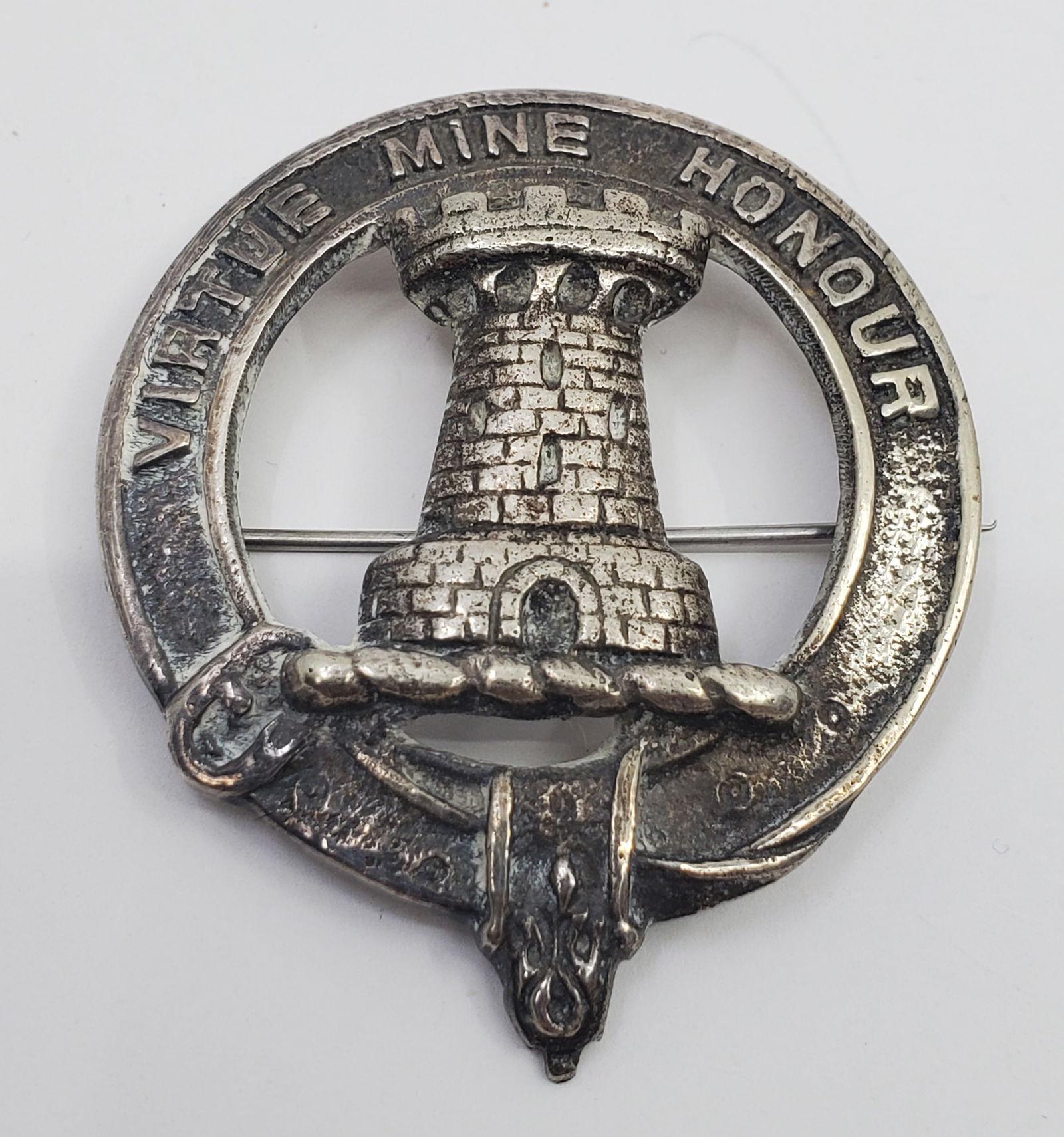 Scotish Maclean Clan Crest Badge (1 of 6)