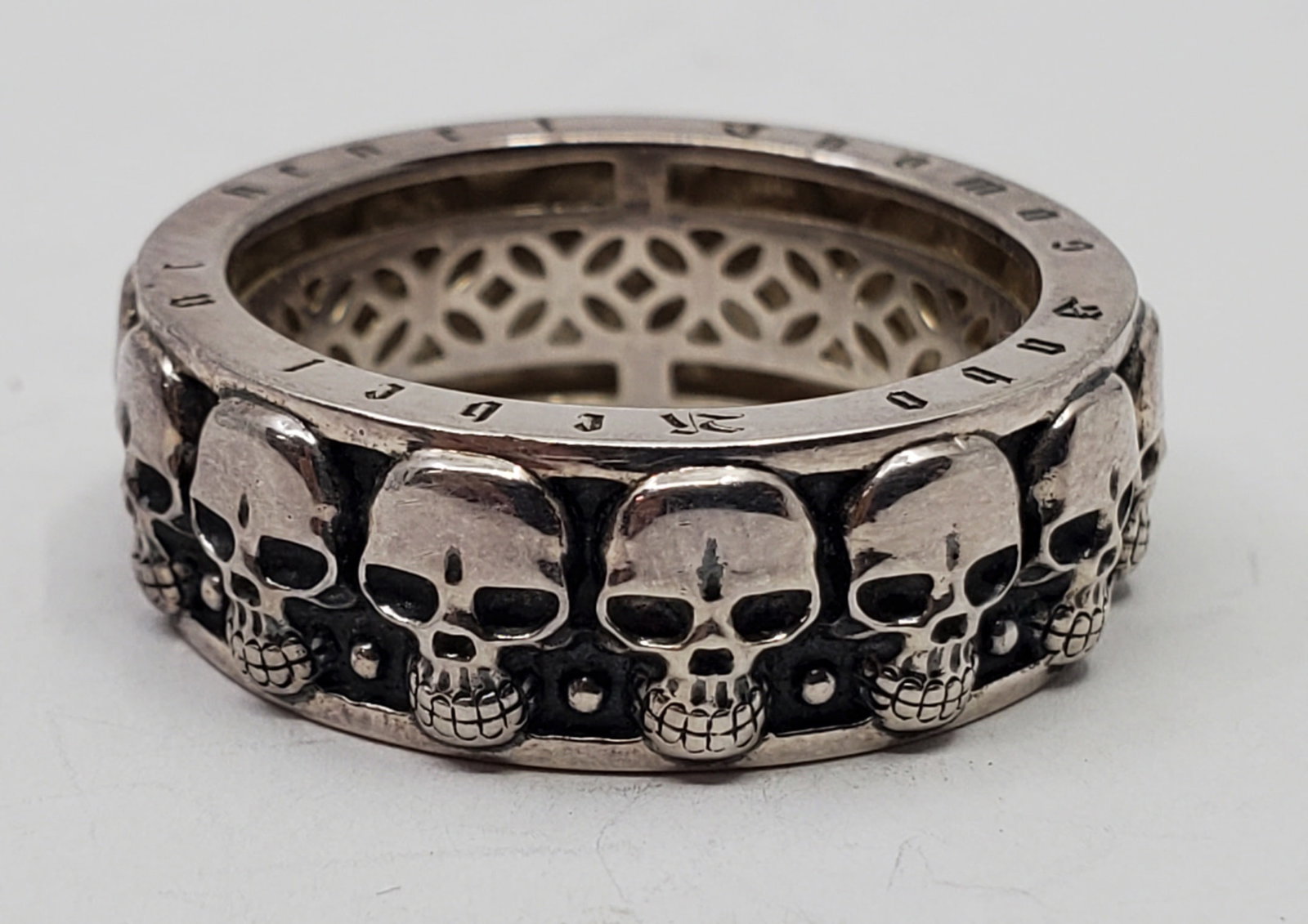 Thomas Sabo, Rebel of Heart, Sterling Silver full-circle skull eternity ring (1 of 6)