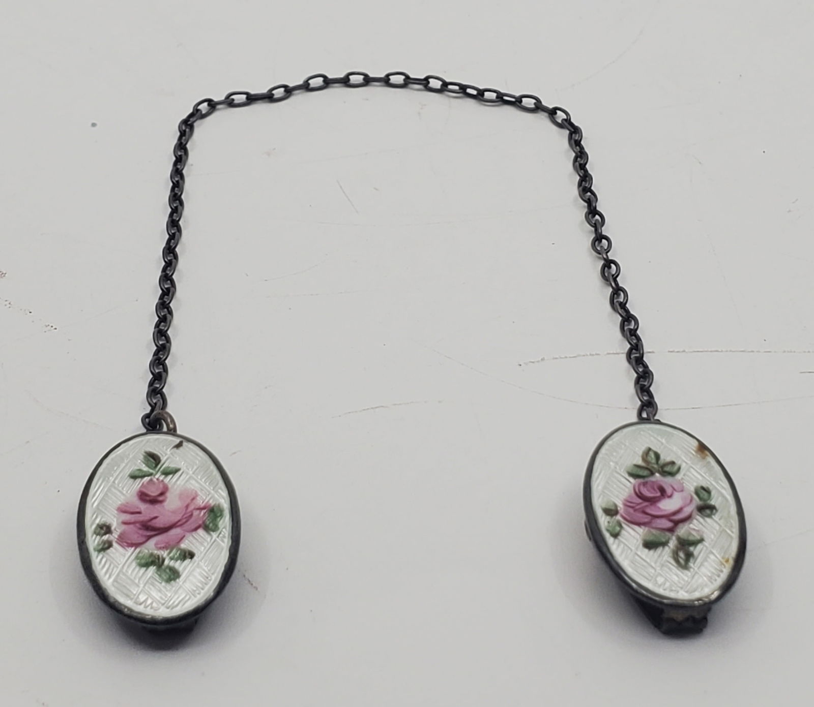 Vintage Sterling Silver Guilloche Enamel Sweater Clips & Chain (1 of 7)