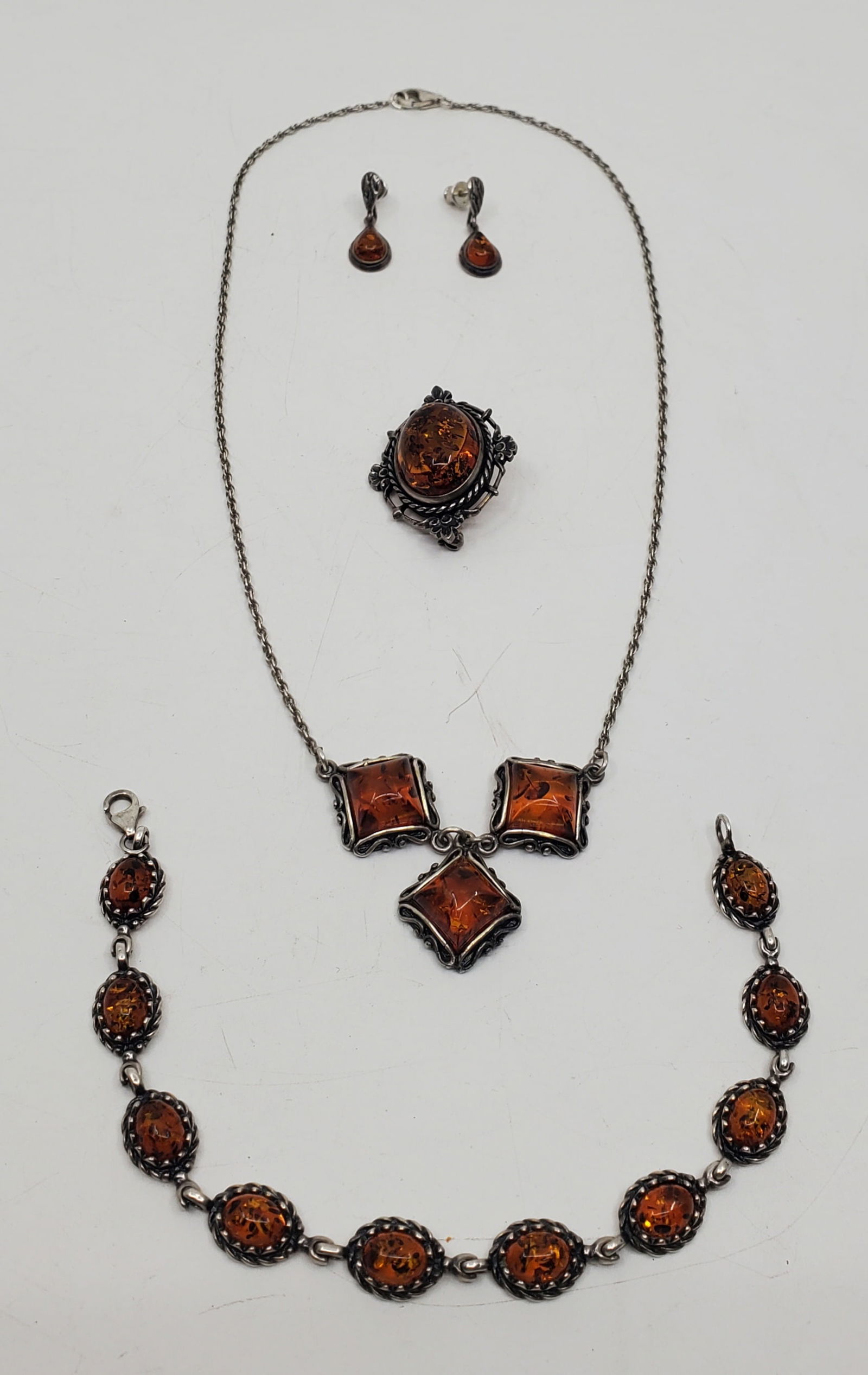 Vintage Sterling Silver Amber Jewelry Set (1 of 20)