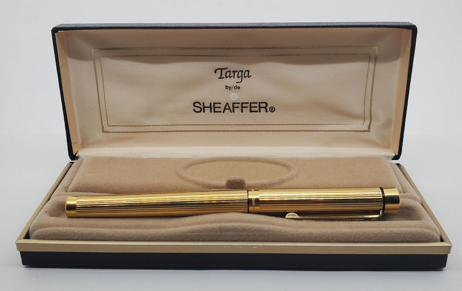 Targa by SHAEFFER Fountain Pen and Pencil Set - Boxed (1 of 9)