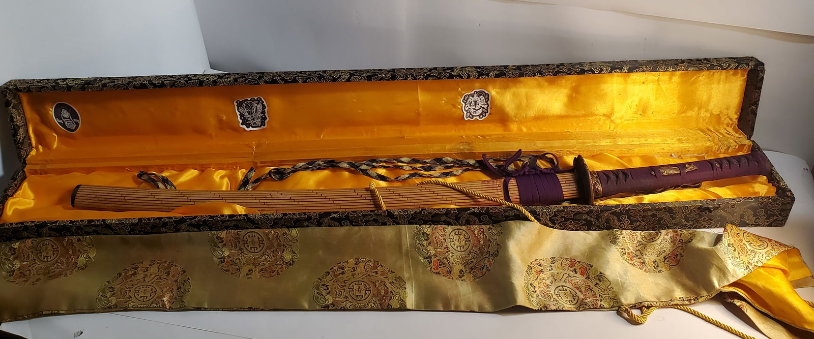Vintage Japanese Katana Sword with Box (1 of 9)