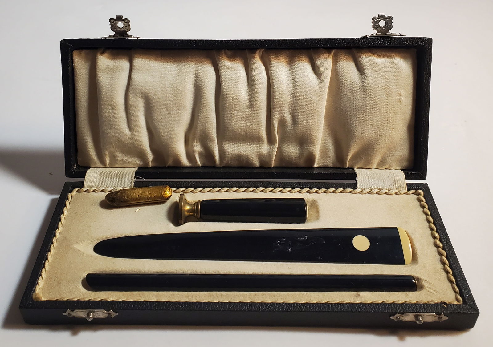 Desk Letter Set in Bakelite and French Ivory (1 of 4)