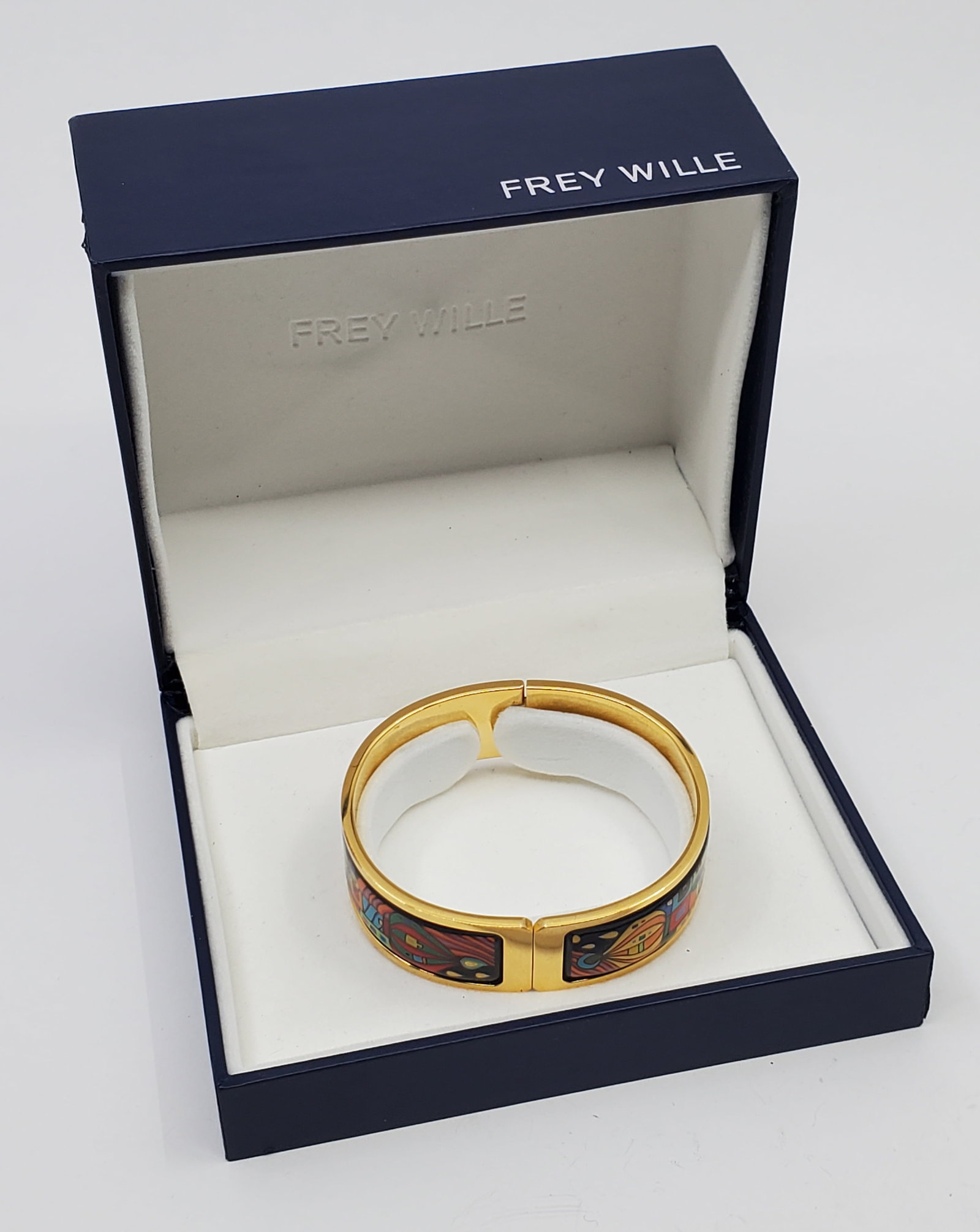 Frey Wille gold Plated Enamel Bracelet with Box: Gold Plated Enameled Bracelet, maked inside and on the box Frey Wille