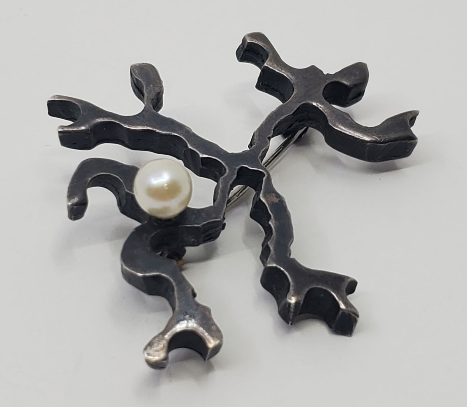 Bernard Chaudron (1931-2013) Canadian Brutalist Modernist Sterling Silver Pearl Brooch (1 of 7)