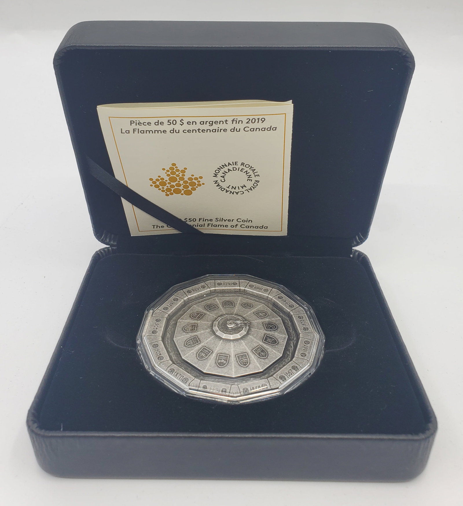 2019 $50 Fine Silver Coin The Centennial Flame of Canada: RCM 50$ Canadian Fine Silver Coin 99,99 Pure Silver , 93,31 g Limited Edition : 1814/2500