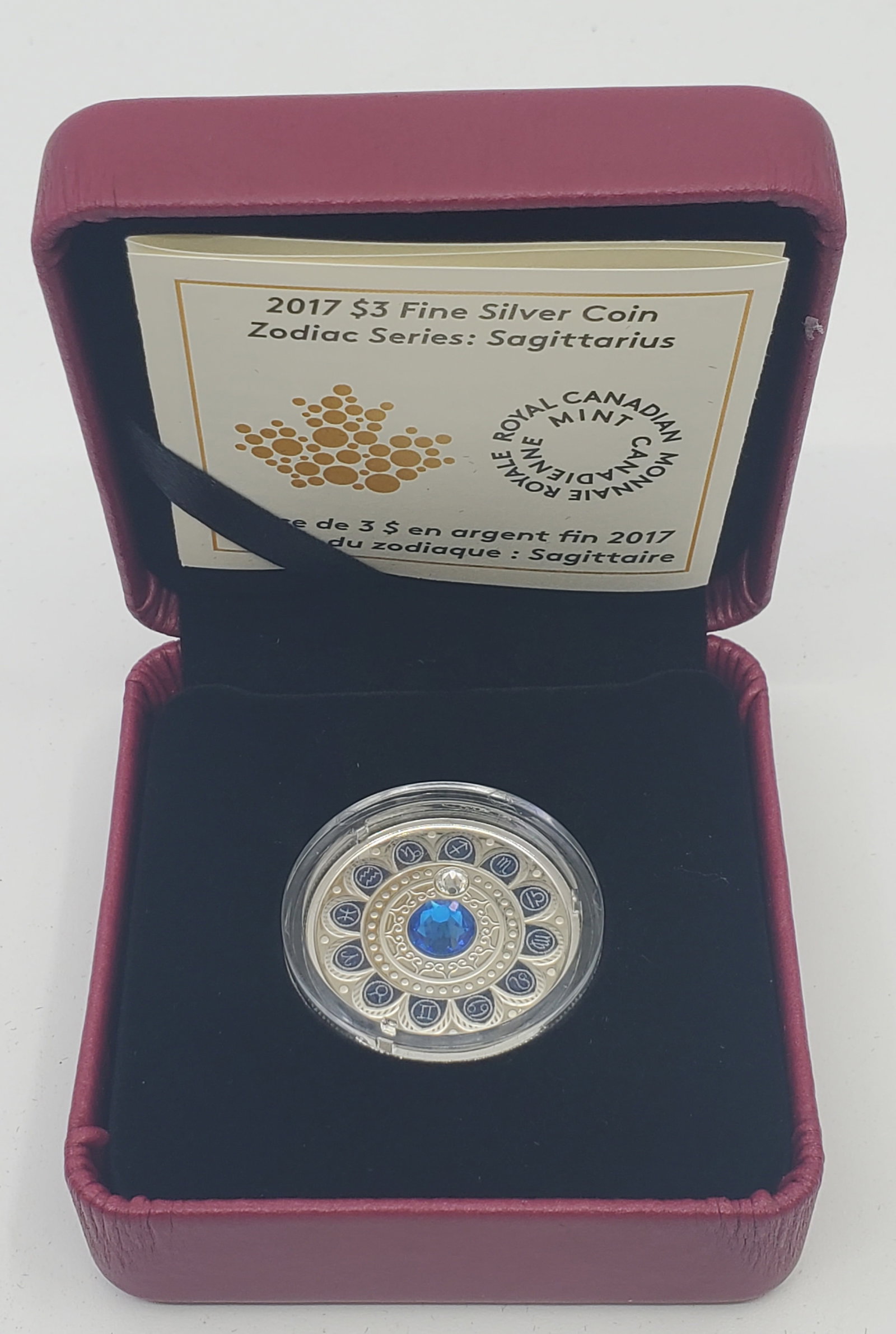 2017 $3 Fine Silver Coin Zodiac Series : Sagittarius: RCM 3$ Canadian Fine Silver Coin, 99,99 Pure Silver with Swarozski Crystal 7,96 g Limited Edition : 2580/5500In it's original box with paper