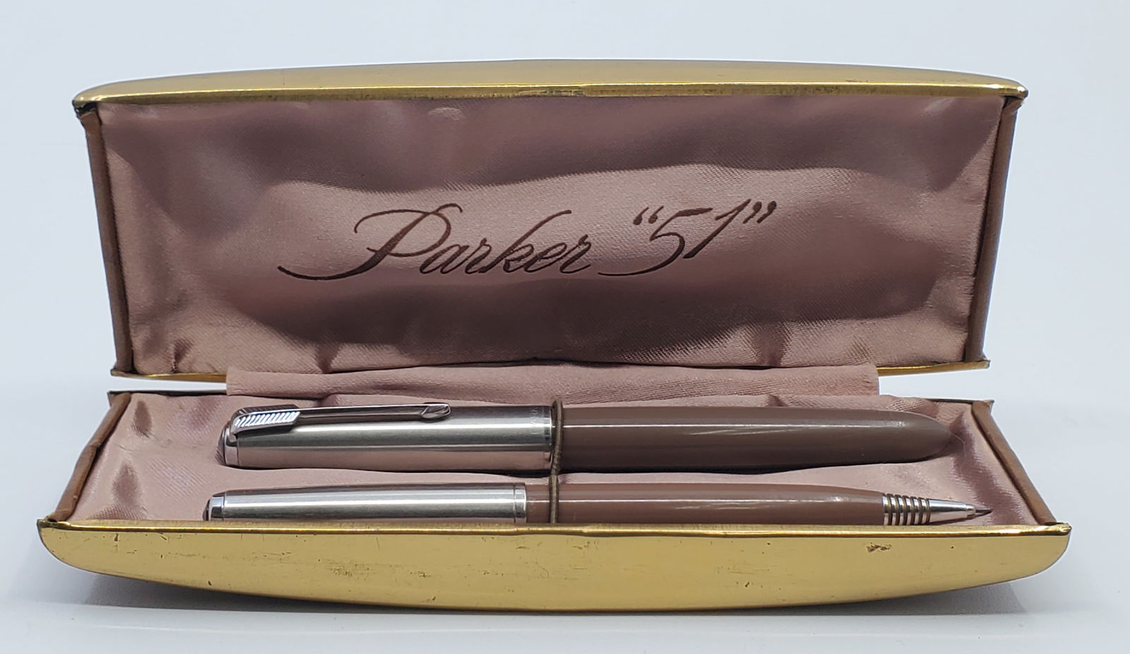 PARKER "51", Set of 2 Pen in it's Original Box (1 of 9)