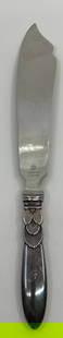 Georg Jensen, 1930-1940's Sterling Silver Knife: Sterling Silver handle Knife, with 1930-40's Georg Jensen Hallmark, marked on the blade : RAADVAD RUSTFRI10 1/2"Weight: 93,9 g