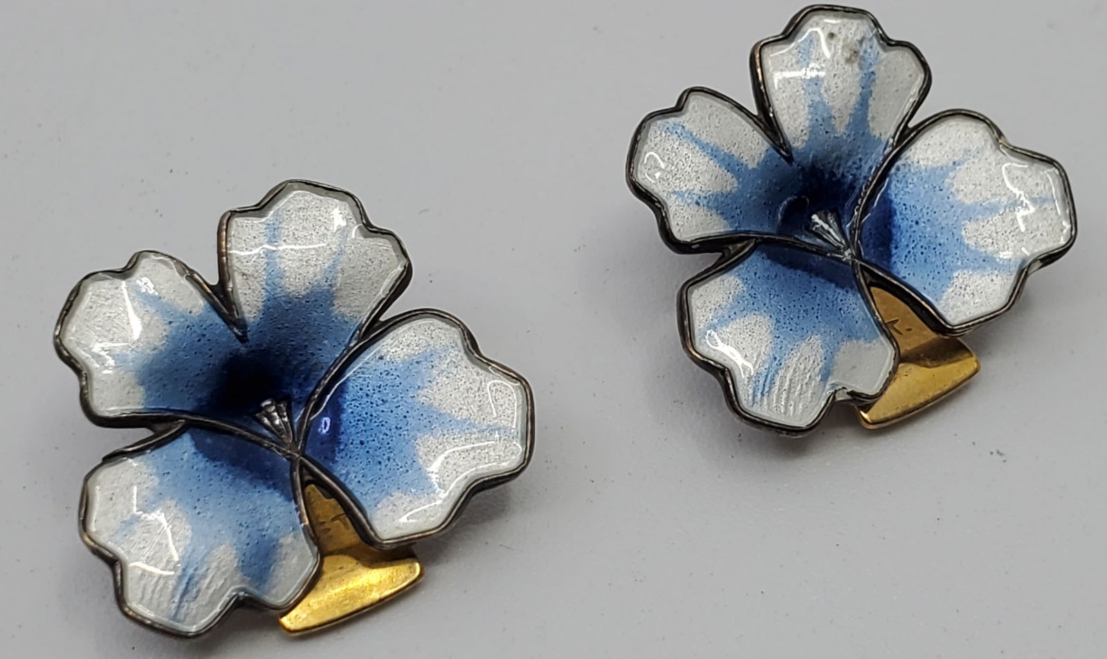 David Andersen, Norwegian Sterling Silver Enamel Flower's Earrings (1 of 6)