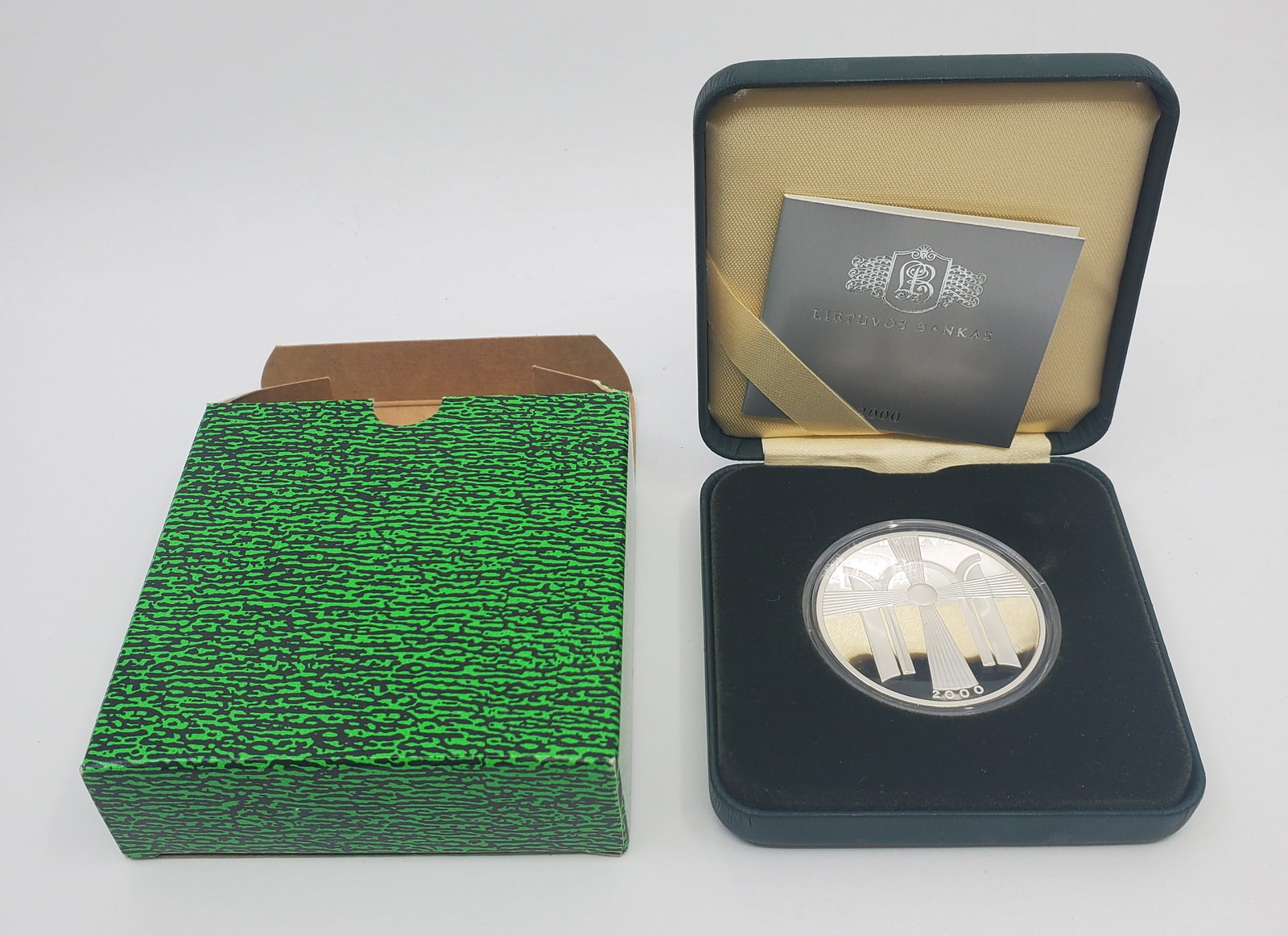 LITHUANIA 2000 50 Litas Proof Silver Coin New Millenium (1 of 7)