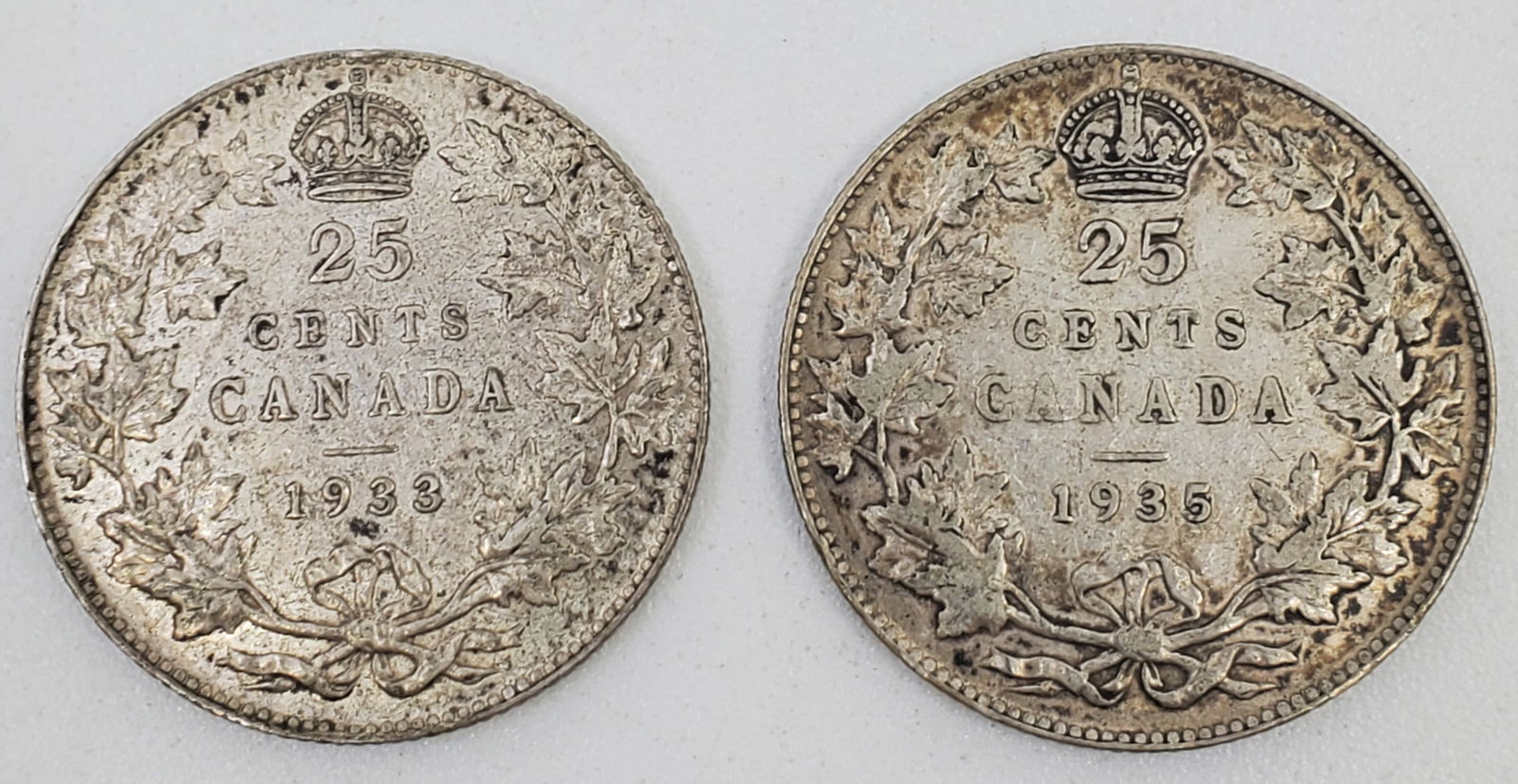 CANADA 2 - 25c 1935 VF+, 1933 EF (1 of 2)