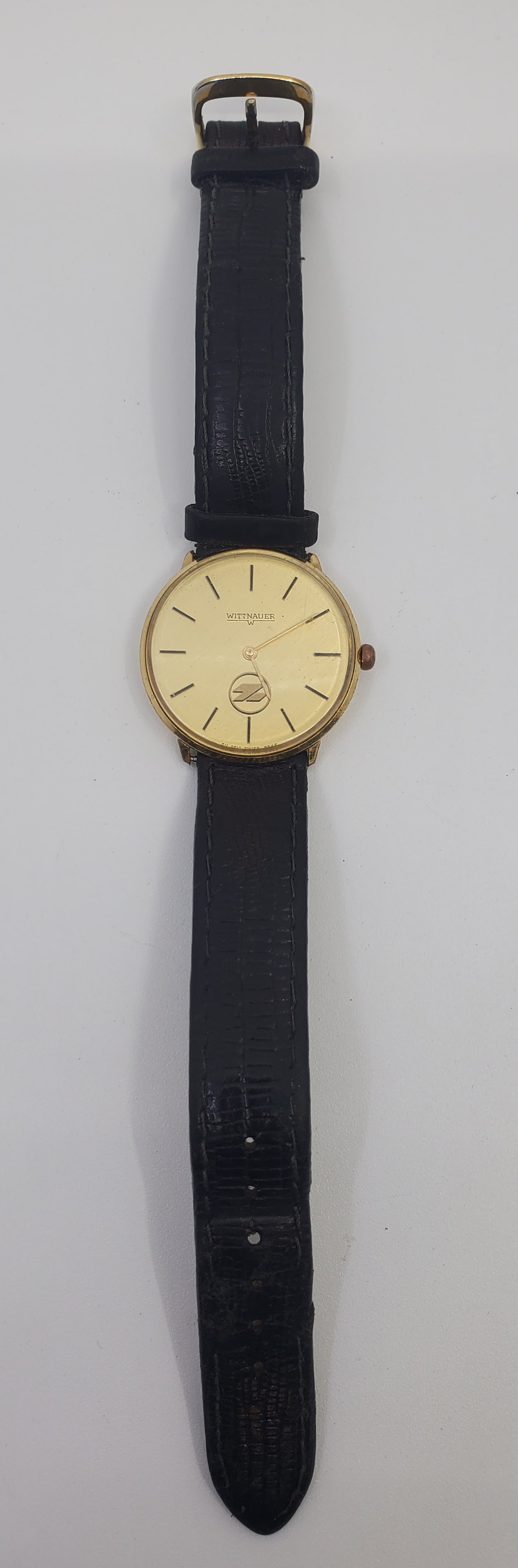 Vintage Wittnauer Quartz Movement Men's Watch: Wittnauer men's watch, Quartz Movement , 7 Jewels, 30 mm, need new battery