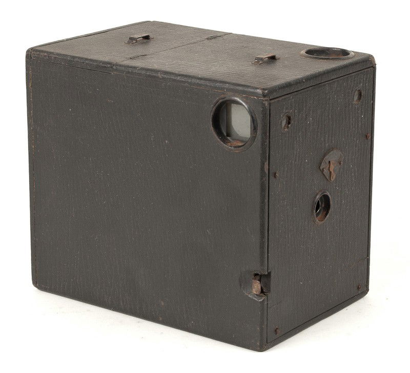 Delmar Box Plate Camera: Delmar Box Plate Camera. Manufactured by Sears Roebuck circa 1898. Provenance: The Kaprelian Camera Collection, Philadelphia, PA.