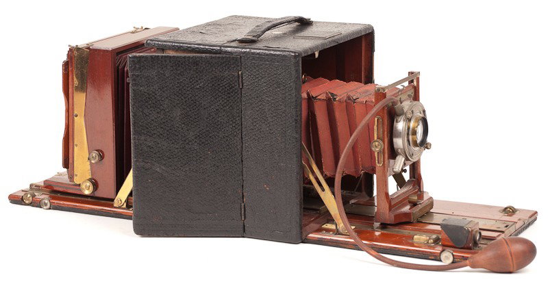 Premo Long Focus 5x7 Plate Camera : Premo Long Focus 5x7 Plate Camera with R & J Beck Isostigmar Lens and Bausch and Lomb Volute Shutter. Manufactured by R. O. & C. Co. in Rochester, NY. Provenance: The Kaprelian Camera Collection, Phil