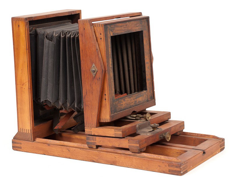 Wooden View Camera Body: Wooden View Camera Body, without Lens. Manufacturer Unknown. Provenance: The Kaprelian Camera Collection, Philadelphia, PA.