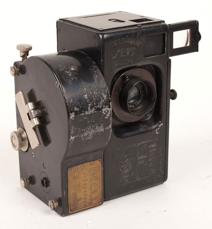 Societe Francaise Sept Paris 35mm Movie Projector : Societe Francaise Sept Paris 35mm Movie Projector (Serial No. V08839) with H Roussel Stylor Lens. Manufactured in France circa 1922. Provenance: The Kaprelian Camera Collection, Philadelphia, PA.