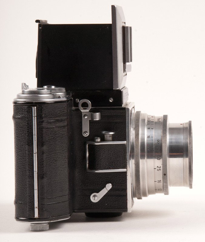 Master Reflex Roll Film Camera - 7