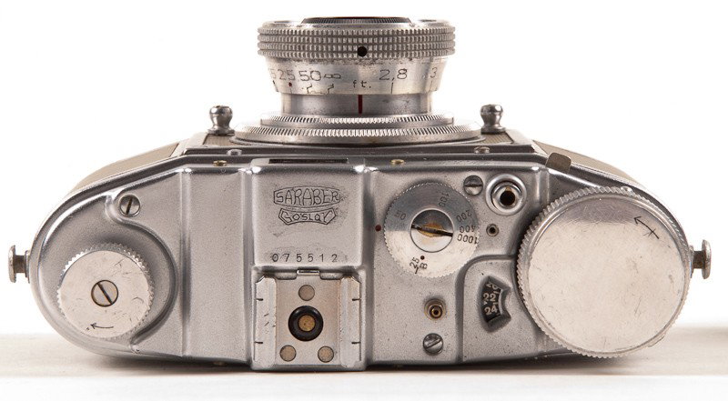 Ditto 99 Roll Film Viewfinder Camera - 7