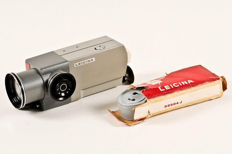 Leicina 8 V, 8mm Movie Camera