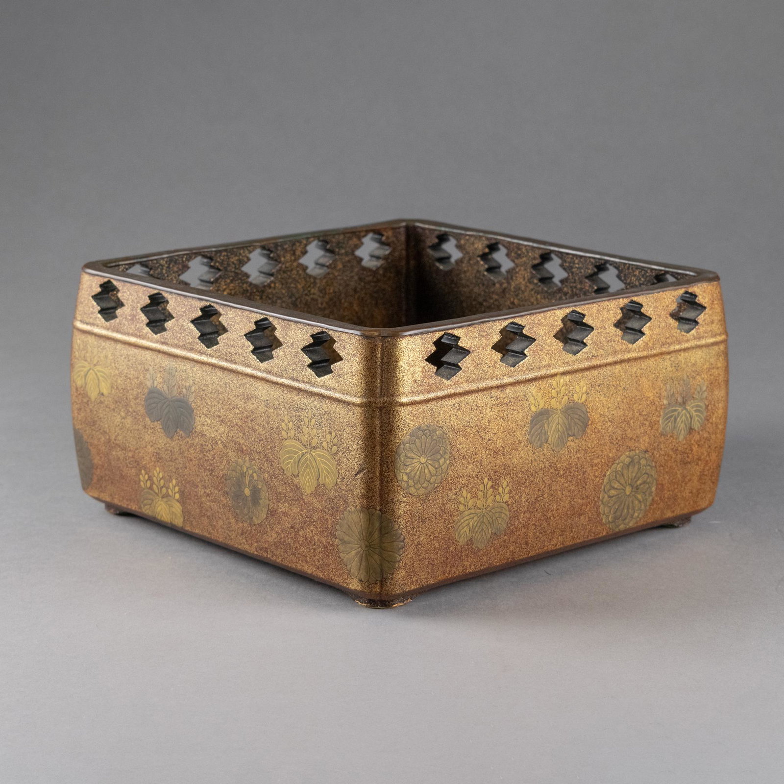 Japanese Lacquer Box (1 of 6)