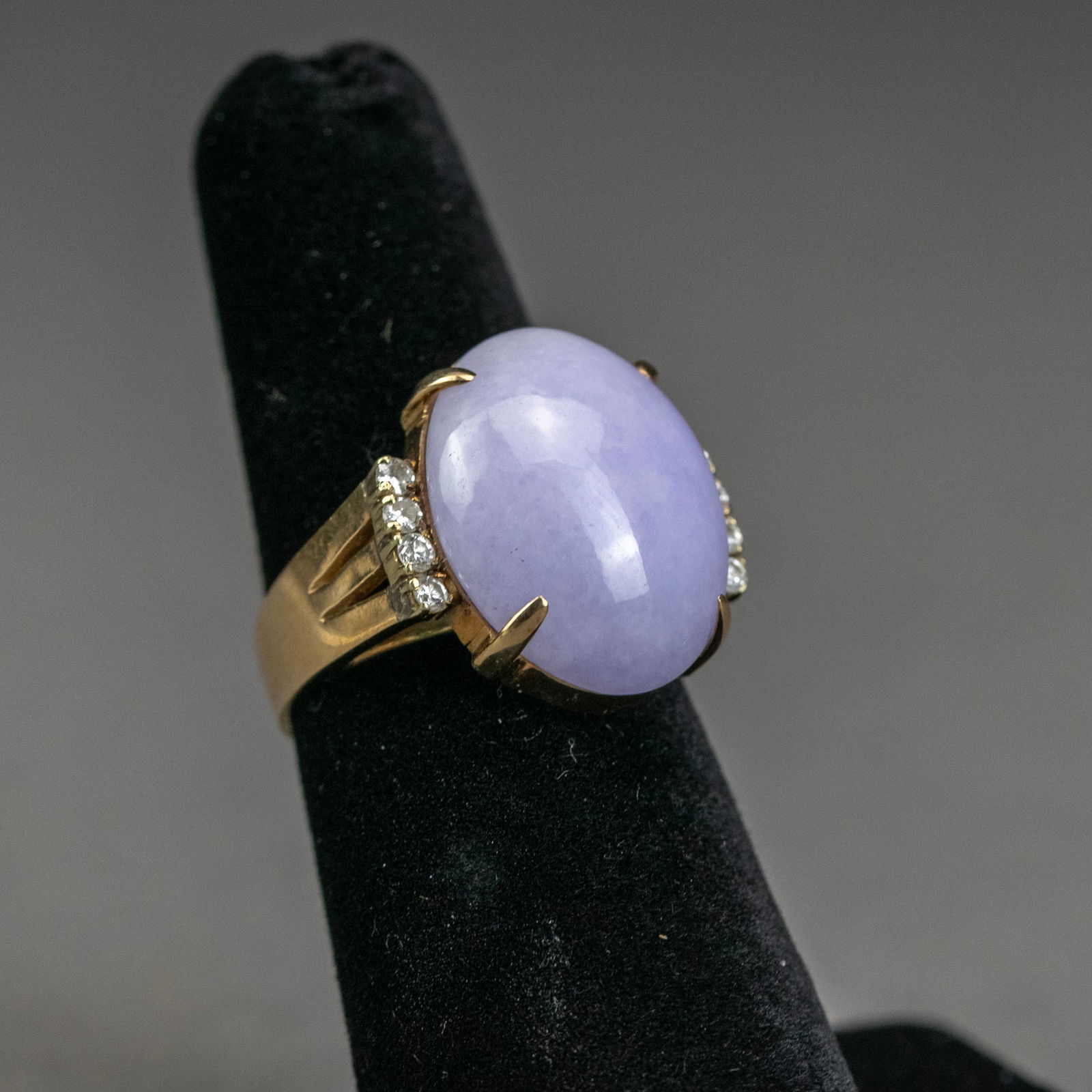 Lavender Jade Cabochon Ring Set in14k Yellow Gold (1 of 4)