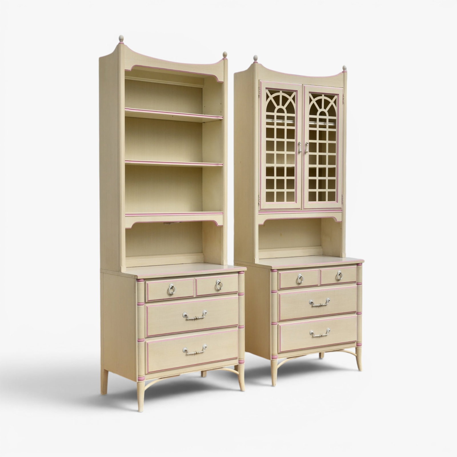 Vintage Pair of Thomasville Two Piece Bookshelf Cabinets, Circa 1969 (1 of 6)