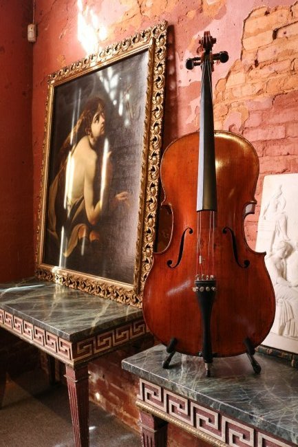 FINE ANTIQUE POSSIBLY ITALIAN CELLO (1 of 18)