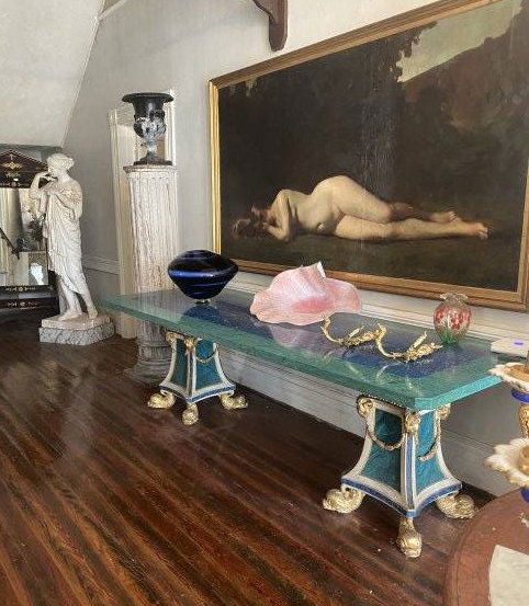 EXCEPTIONAL MALACHITE AND LAPIS ITALIAN ANTIQUE TABLE: EXCEPTIONAL MALACHITE AND LAPIS WITH GILT WOOD 18TH CENTURY BASES. THE BASES ARE GLORIOUSLY GILED AND FAUX PAINTED MALACHITE TO MATCH THE SUPERB MALACHITE AND LAPIS TOP. THIS IS A TRUE RARITY. SOME AG