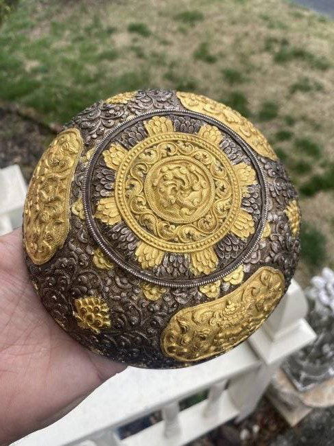 EXTREMELY RARE TANG DYANSTY SOLID SILVER 471.7 grams!! With PARCEL-GILT BOX COVER (1 of 8)