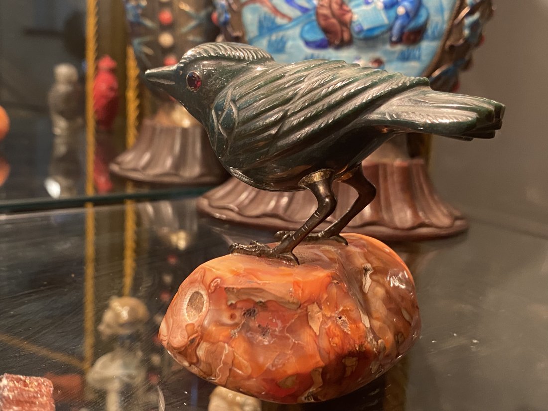 FINE ANTIQUE CARTIER ATTRIBUTED JADE STERLING AND BLOOD STONE BIRD (1 of 3)