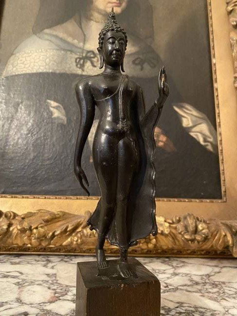 EARLY THAI BRONZE BUDDHA ANTIQUE (1 of 6)