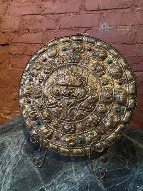 Fine Tibetan gilt metal possibly copper sculpture Qianlong Qing dynasty? (1 of 2)