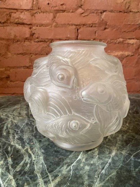 Art deco signed RenÃ© Lalique Art glass vase (1 of 3)